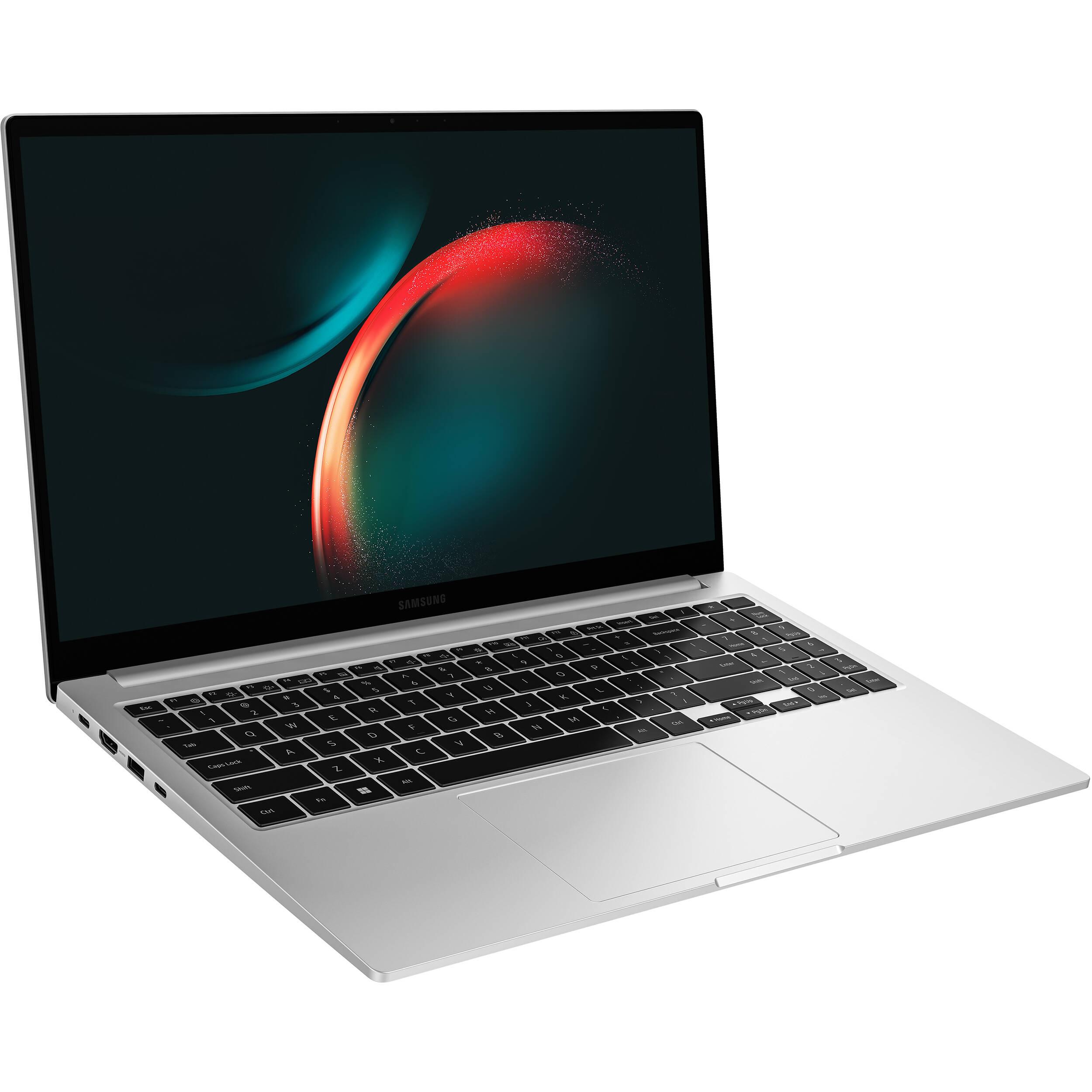 Samsung Galaxy Book3 Ordinateur Portable 15 Intel Core i5 8Go RAM